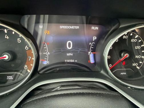 White Clearcoat 2018 Jeep Compass Latitude