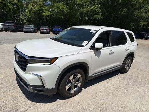 Platinum White Pearl 2025 Honda Pilot EX-L