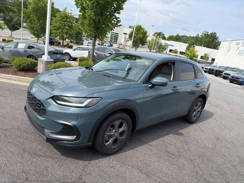 Nordic Forest Pearl 2026 Honda HR-V LX