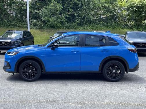 2026 Honda HR-V 2WD Sport