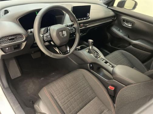 2023 Honda HR-V 2WD Sport