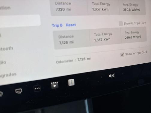 2026 Tesla Model Y Premium Rear-Wheel Drive