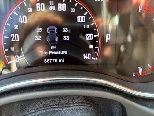 Vice White Tri-Coat Pearl 2017 Dodge Durango GT