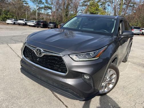 2022 Toyota Highlander Limited