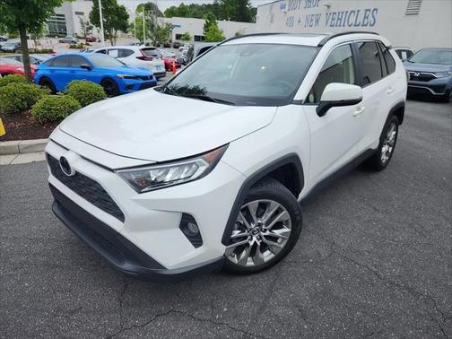 2019 Toyota RAV4 XLE Premium