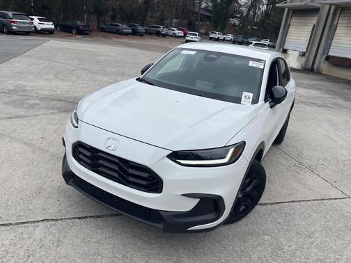 2025 Honda HR-V 2WD Sport