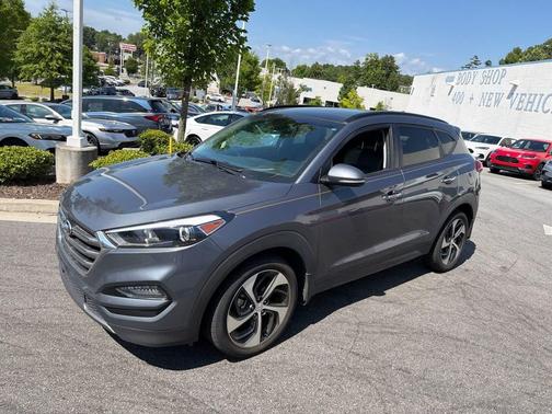 Coliseum Grey 2016 Hyundai TUCSON Limited