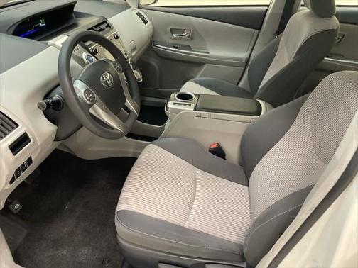 2015 Toyota Prius v Two