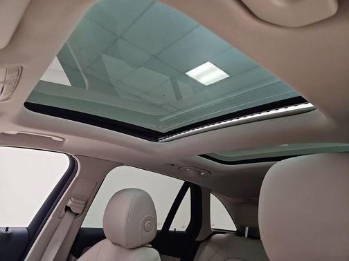 Lunar Blue Metallic 2017 Mercedes-Benz GLC 300 Base