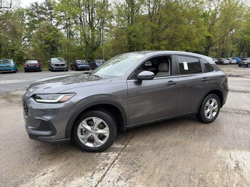 Modern Steel Metallic 2024 Honda HR-V LX