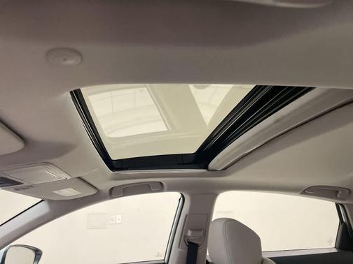 Platinum White Pearl 2023 Honda Accord EX