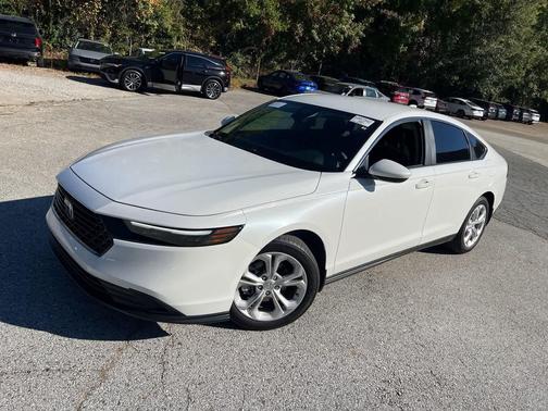 2025 Honda Accord LX 1.5T