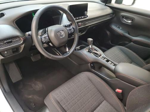 2025 Honda HR-V 2WD Sport