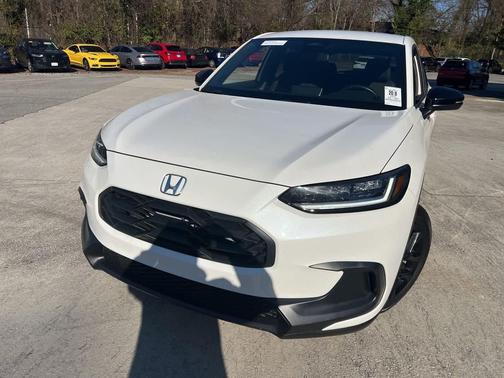 2025 Honda HR-V 2WD Sport