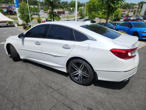 2022 Honda Accord Touring 2.0T