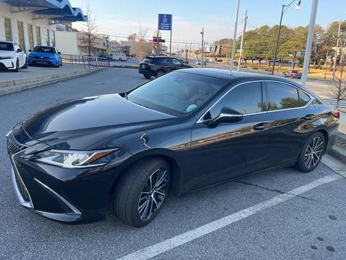 2025 Lexus ES 350 Base