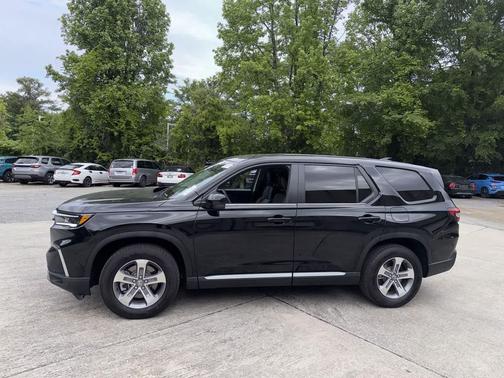 Crystal Black Pearl 2025 Honda Pilot EX-L