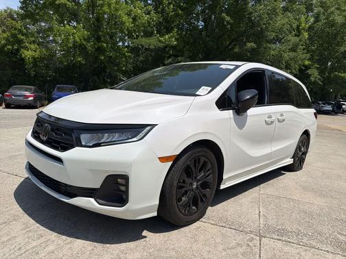 Platinum White Pearl 2025 Honda Odyssey Sport-L