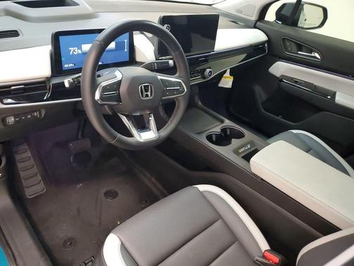 North Shore Pearl 2025 Honda Prologue Elite