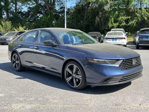 Canyon River Blue Metallic 2026 Honda Accord SE
