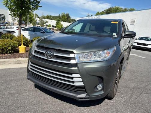 Alumina Jade Metallic 2019 Toyota Highlander XLE