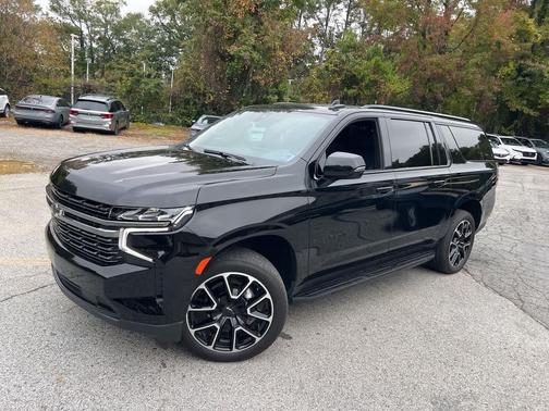 2022 Chevrolet Suburban RST