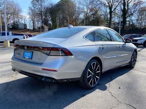 2025 Honda Accord Hybrid Touring