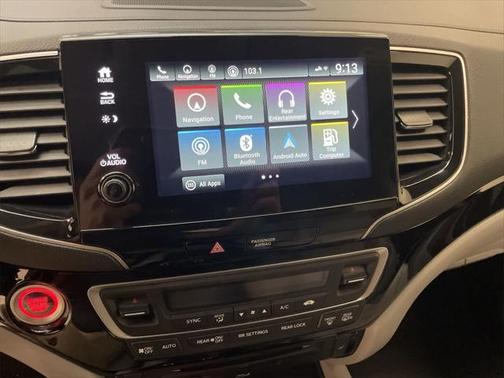 2022 Honda Pilot Touring 8-Passenger
