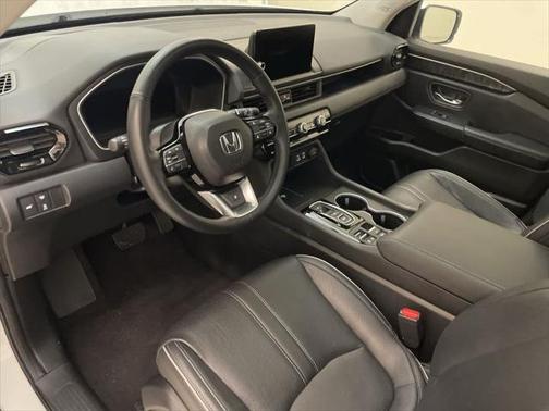 2023 Honda Pilot AWD Elite