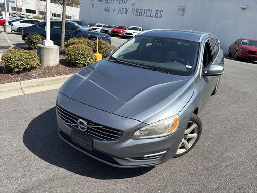 2017 Volvo V60 T5 Premier