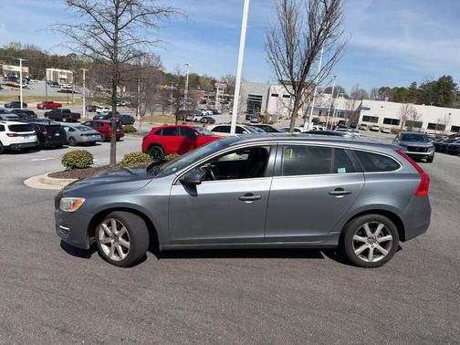 2017 Volvo V60 T5 Premier