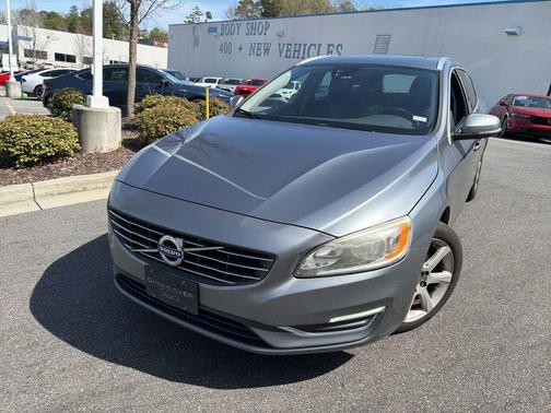 2017 Volvo V60 T5 Premier