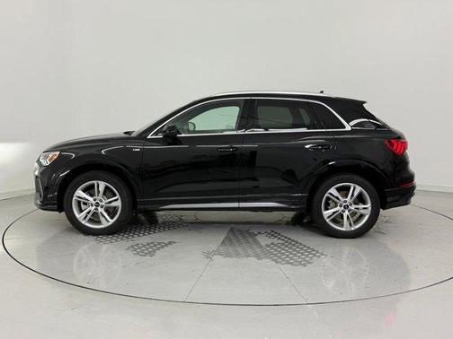 2024 Audi Q3 45 S line Premium Plus