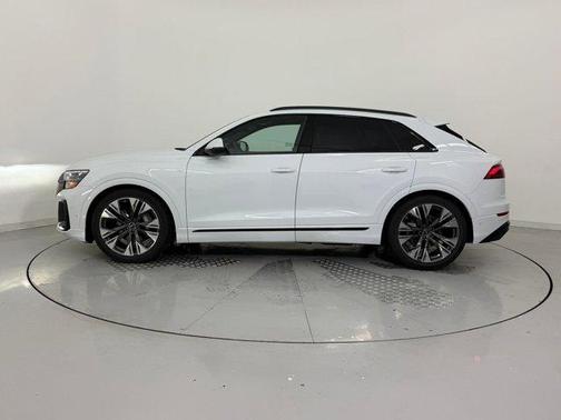 2026 Audi Q8 55 Premium Plus