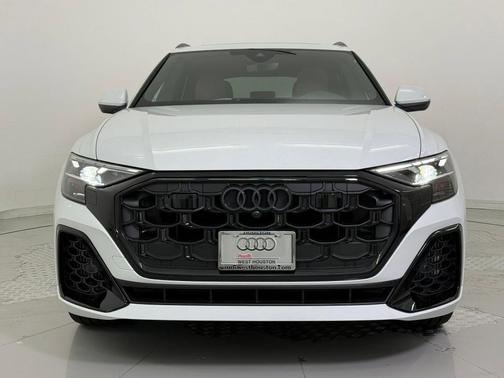 2026 Audi Q8 55 Premium Plus