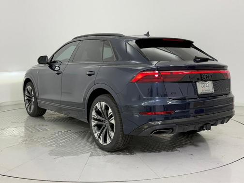 2026 Audi Q8 55 Premium Plus