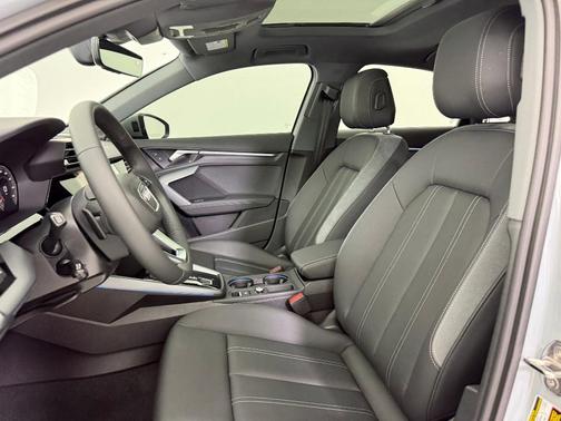 Arrow Gray Pearl Effect 2026 Audi A3 Premium