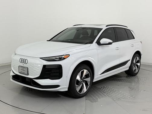 2025 Audi Q6 e-tron Premium quattro