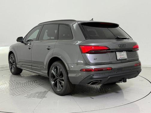 2026 Audi Q7 55 Premium Plus