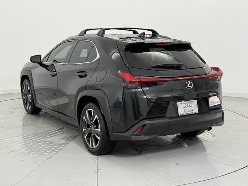 2020 Lexus UX 200 Base