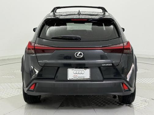 2020 Lexus UX 200 Base