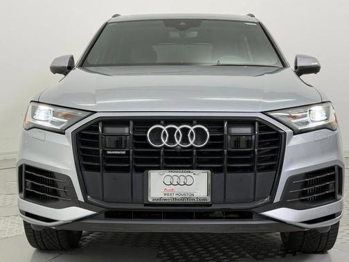 2021 Audi Q7 55 Premium Plus
