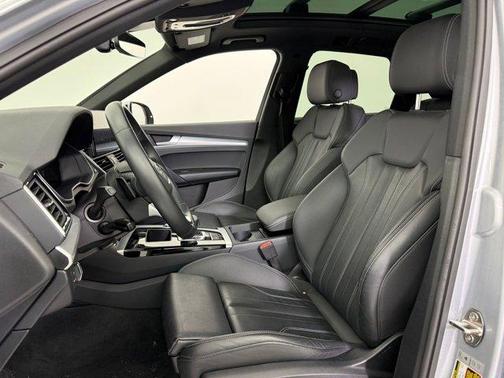 2025 Audi Q5 45 S line Premium