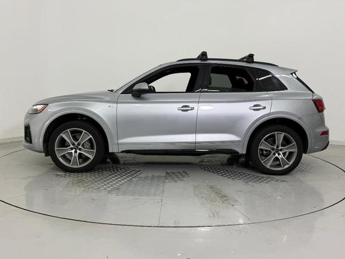 2025 Audi Q5 45 S line Premium