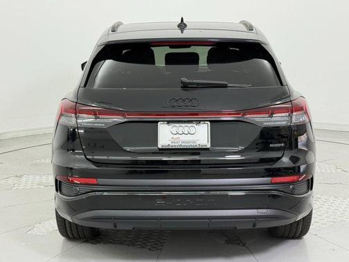 2025 Audi Q4 e-tron Premium Plus 55 quattro