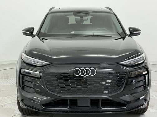 2025 Audi Q6 e-tron Premium Plus