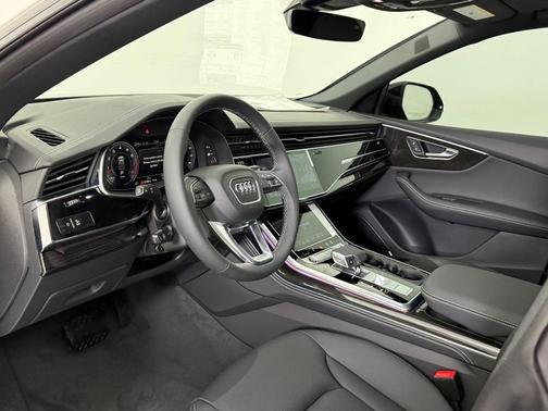 2026 Audi Q8 55 Premium Plus