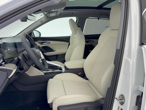 Arkona White 2026 Audi Q5 Premium Plus TFSI quattro S tronic
