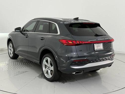 2025 Audi Q5 Premium Plus