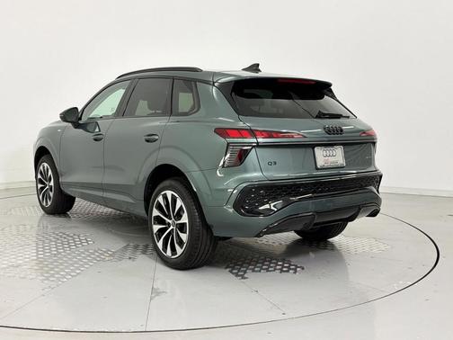 Sage Green Metallic 2026 Audi Q3 TFSI quattro S tronic